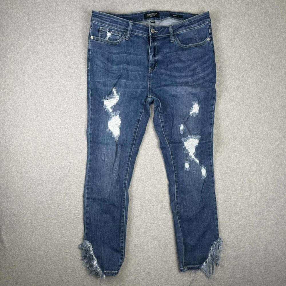 Judy Blue Women’s 15/32 Skinny Jeans Distressed Ripped Raw Hem Stretch Denim
